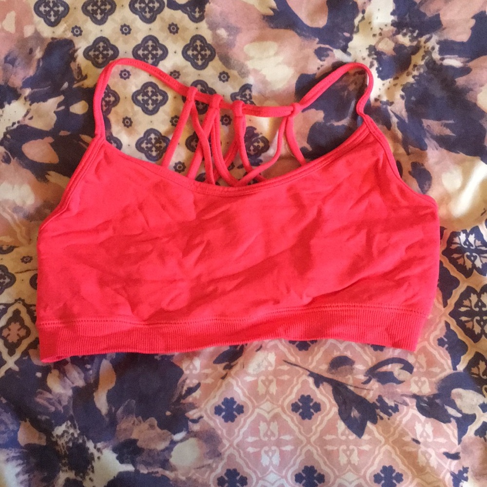 Fabletics sports bra